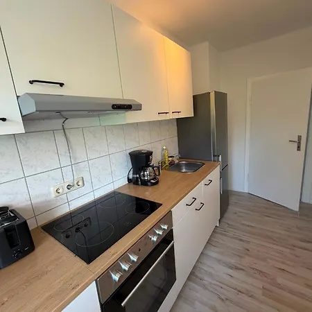 شقة Monteurwohnungen Und Einzelapartments *