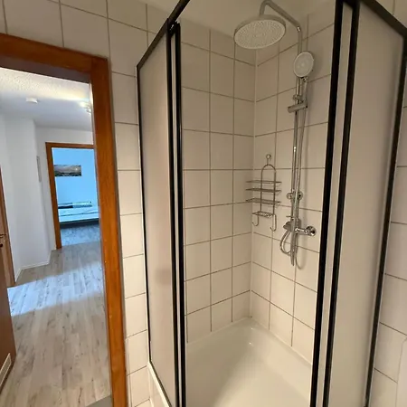 Monteurwohnungen Und Einzelapartments * سالزجيتر